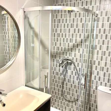 Appartement Casa Ferreiros. Parking Y Wifi Incluidos! Gijón