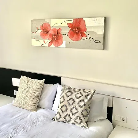 Casa Ferreiros. Parking Y Wifi Incluidos! * Gijón