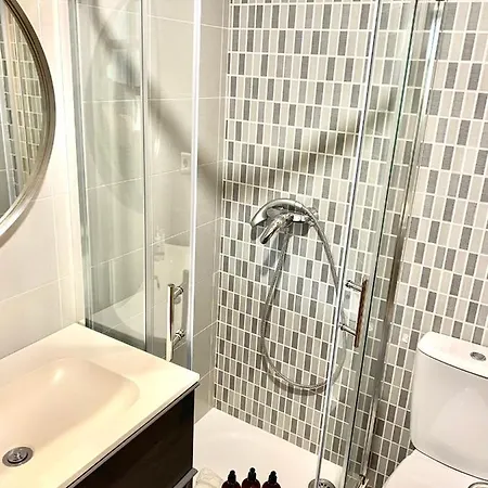 Appartement Casa Ferreiros. Parking Y Wifi Incluidos! Gijón