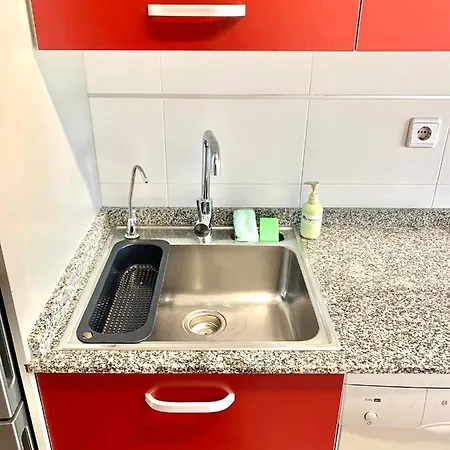 Casa Ferreiros. Parking Y Wifi Incluidos! * Gijón