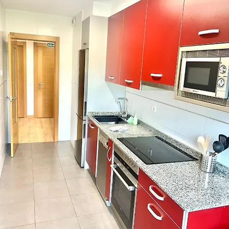 Apartment Casa Ferreiros. Parking Y Wifi Incluidos! Gijon