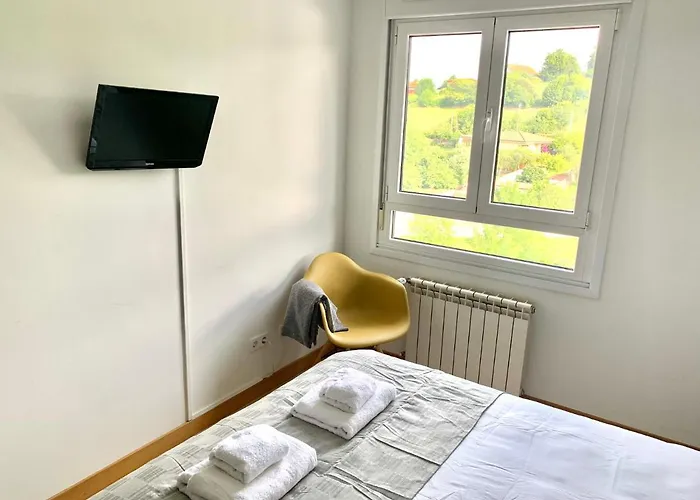 Apartment Casa Ferreiros. Parking Y Wifi Incluidos!