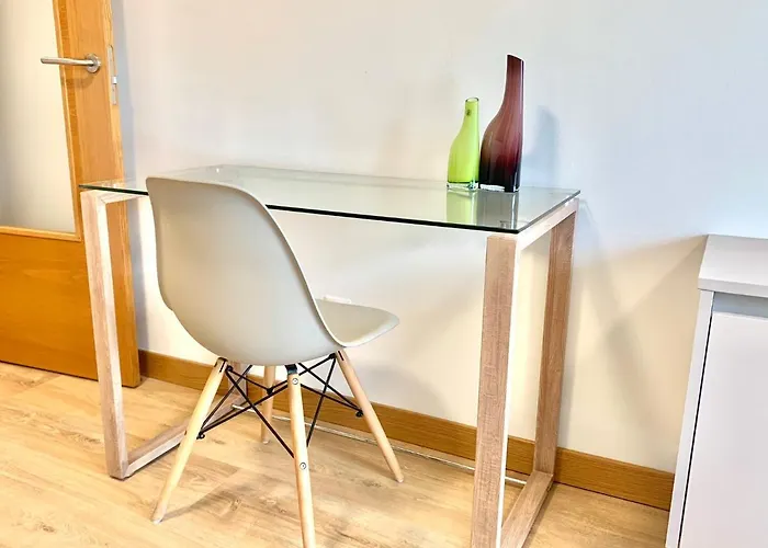 Casa Ferreiros. Parking Y Wifi Incluidos! * Gijon