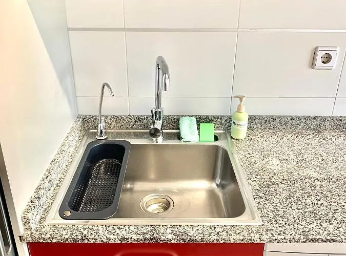 Casa Ferreiros. Parking Y Wifi Incluidos! * Gijon