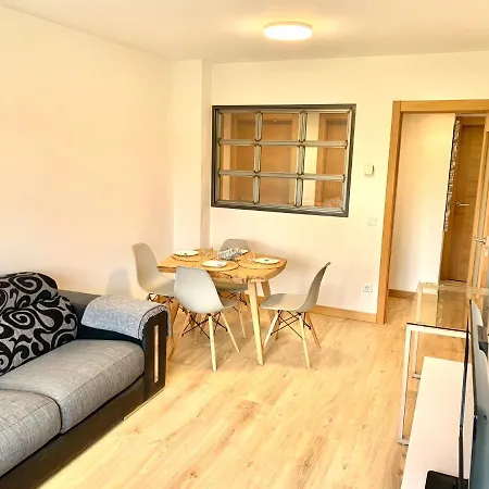 Casa Ferreiros. Parking Y Wifi Incluidos! ヒホン