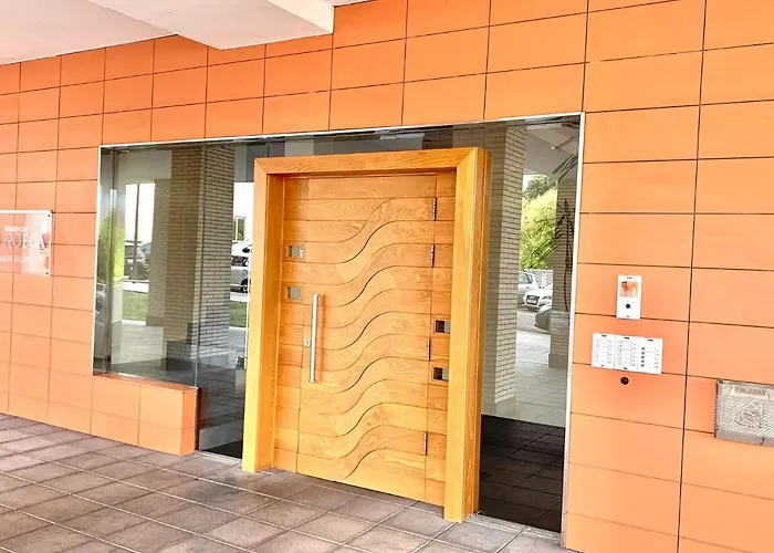 아파트 Casa Ferreiros. Parking Y Wifi Incluidos! *